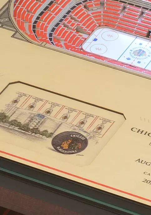 StadiumViews NHL Chicago Blackhawks 25 Layer Lighted End Table - United Center 3 StadiumViews NHL Chicago Blackhawks 25 Layer Lighted End Table - United Center - Image 3